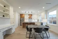 View 10
