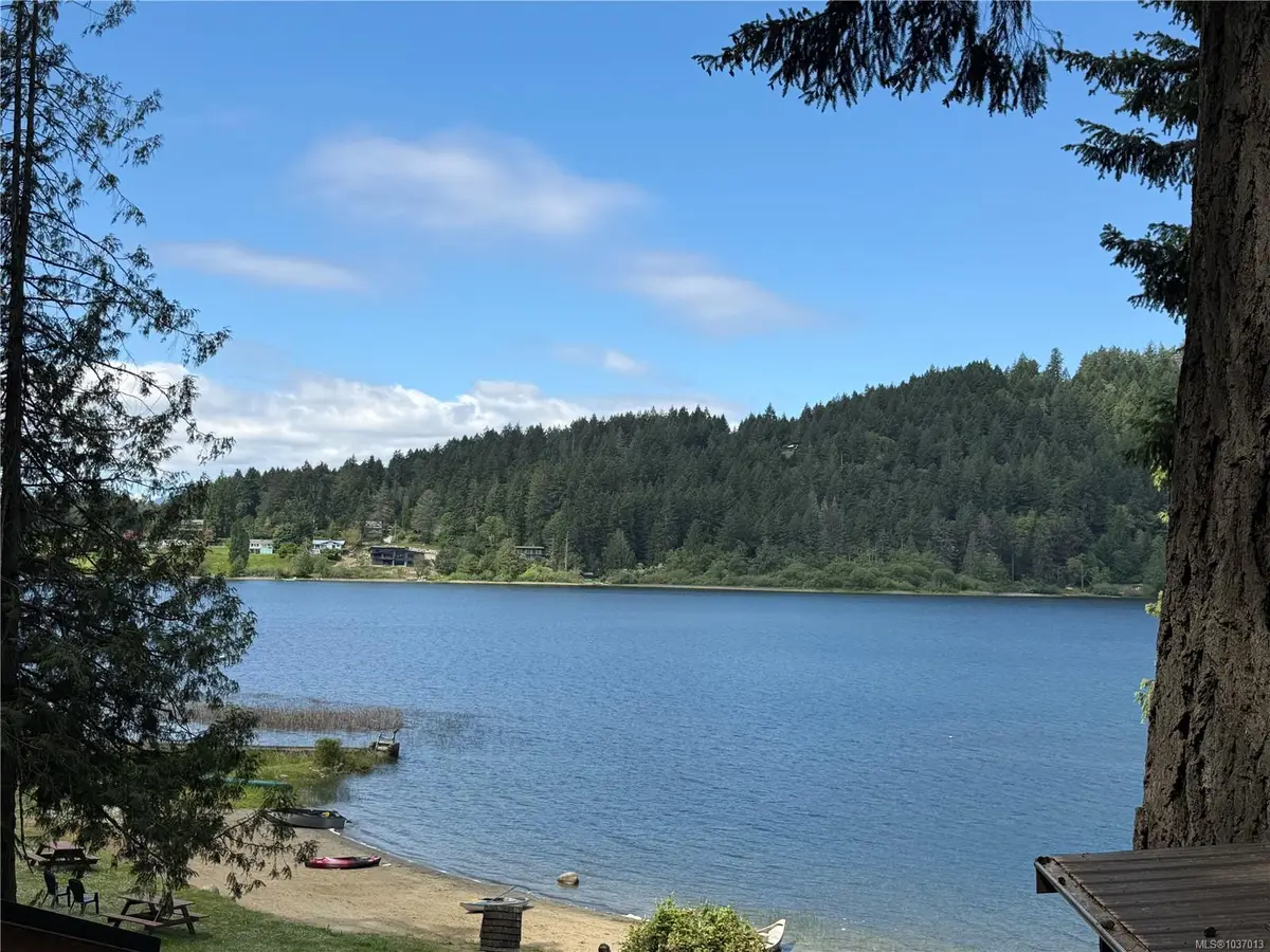 1136 North End Rd #Cabin 3, Salt Spring BC V8K 1M1