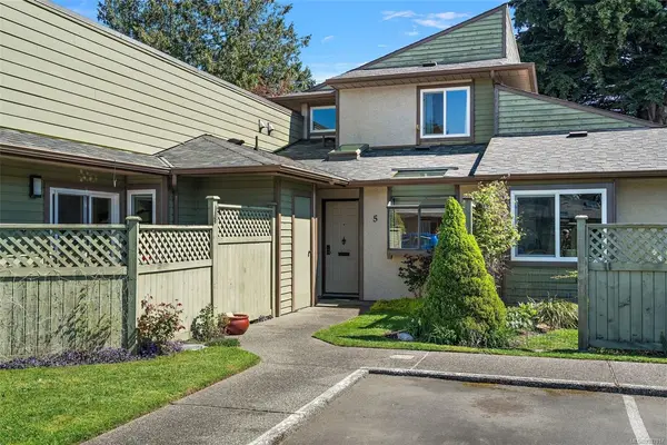 10008 Third St # 5, Sidney BC V8L 3B3 - 2 bed, 2 bath property for sale in Sidney