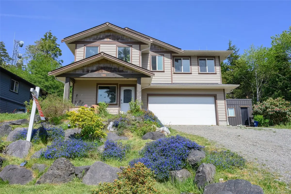 386 Pacific Cres, Ucluelet BC V0R 3A0