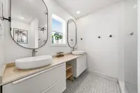 View 18