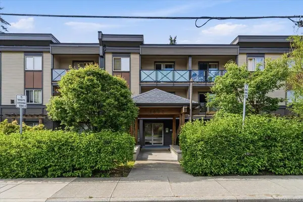 1600 Caspers Way #102, Nanaimo BC V9S 1K1 - 2 bed, 1 bath property for sale in Nanaimo