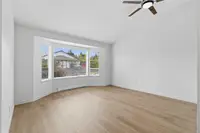 View 16