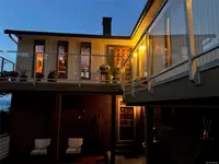 View 10