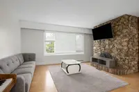 View 16