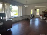 View 10