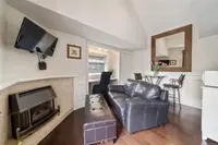 View 25