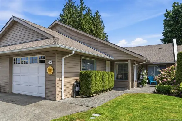 529 Johnstone Rd #43, Parksville BC V9P 2K1 - 2 bed, 2 bath property for sale in Parksville