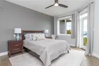 View 32