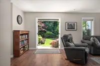 View 25