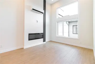 924 Jenkins Ave # 504, Langford BC V9B 2N7