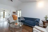 View 10