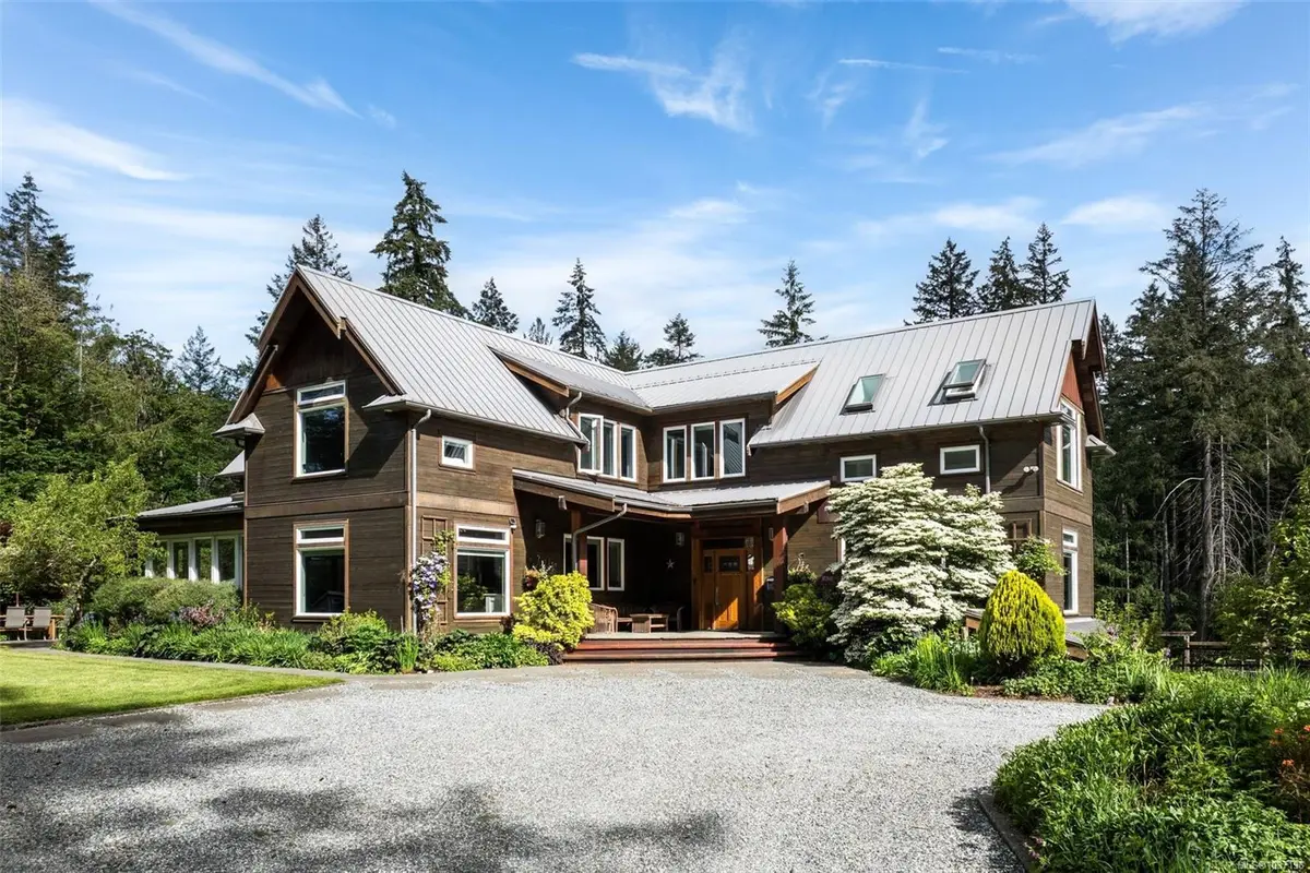 1381 Carlton Dr, Cobble Hill BC V8H 0B7
