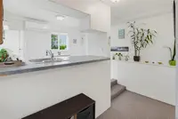 View 32