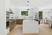 View 10