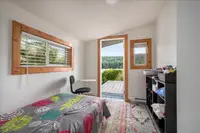 View 24
