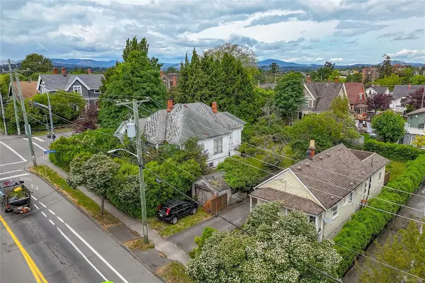 225 Skinner St SE, Victoria BC V9A 3B2 - 0 bed, 0 bath in Victoria