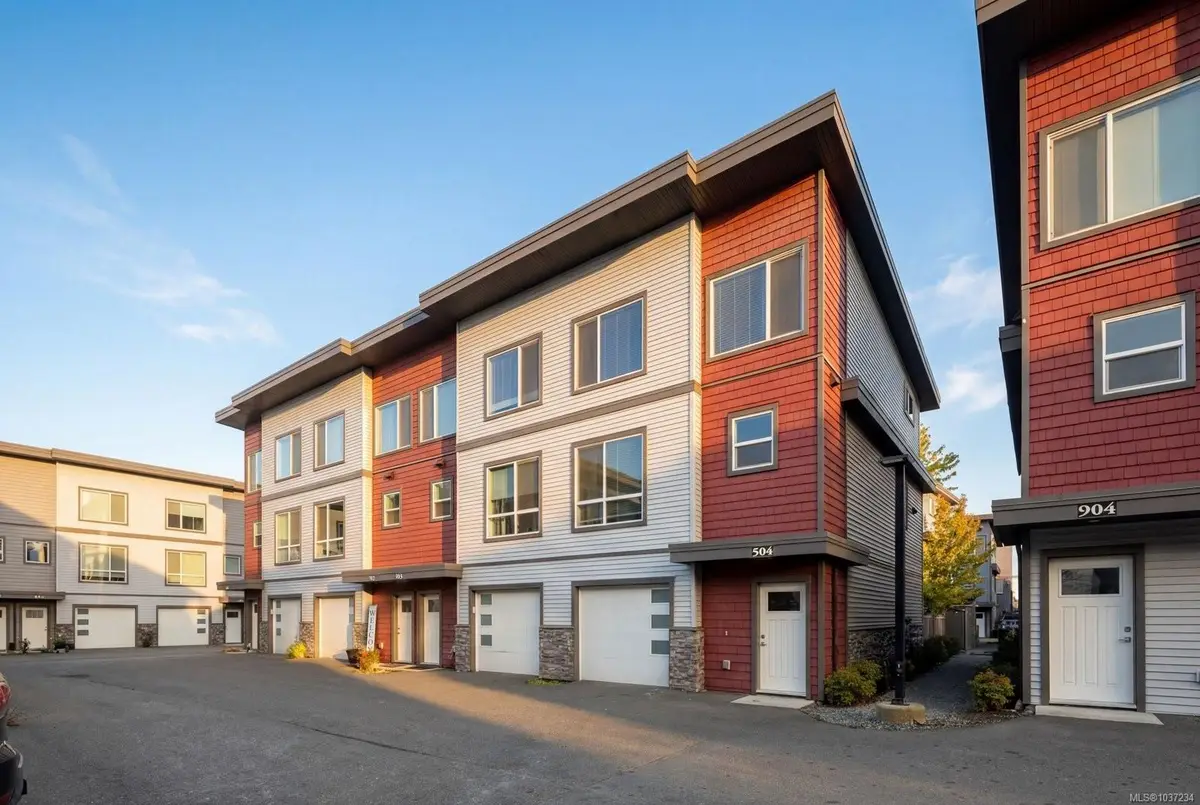 3351 Luxton Rd #504, Langford BC V9C 0P2
