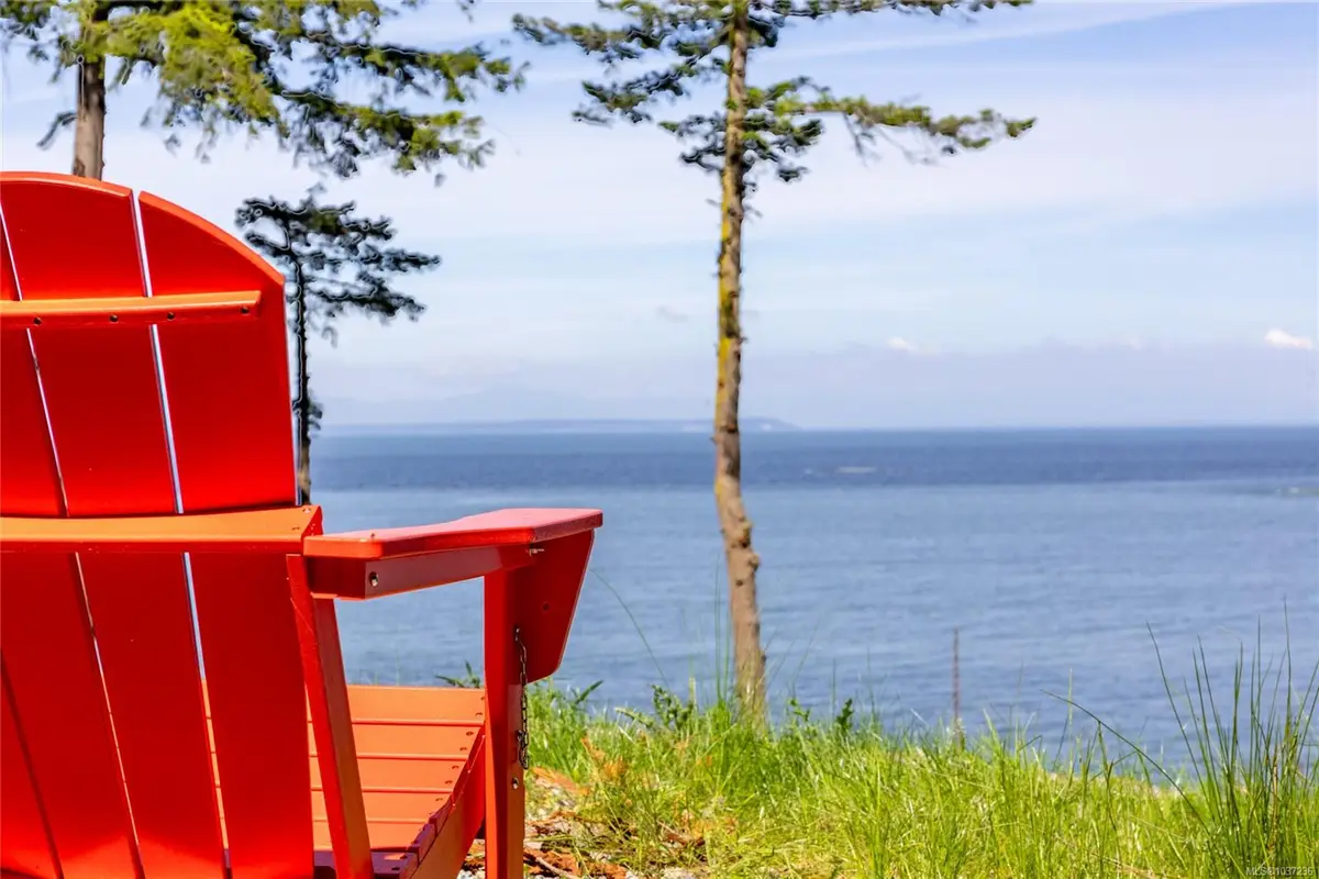455 East Point Rd, Saturna Island BC V0N 2Y0