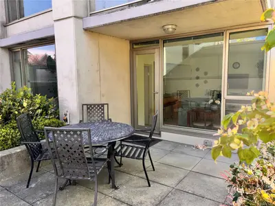 760 Johnson St # 208, Victoria BC V8W 0A4