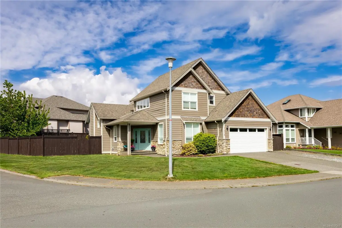 3478 Montana Dr, Campbell River BC V9W 8G8