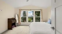 View 32