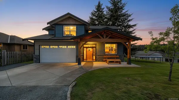 405 Rockland Rd, Campbell River BC V9W 1N7