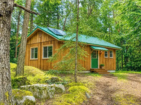 345 Evergreen Lane, Sidney Island BC V0N 2G0 - 1 bed, 1.0 bath in Sidney Island