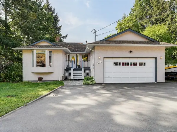 5183 Sooke Rd, Sooke BC V9Z 1J6 - 3 bed, 2 bath in Sooke