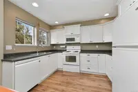 View 16