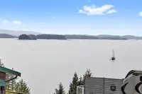 View 32