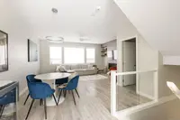 View 10