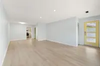 View 16