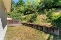 View 32