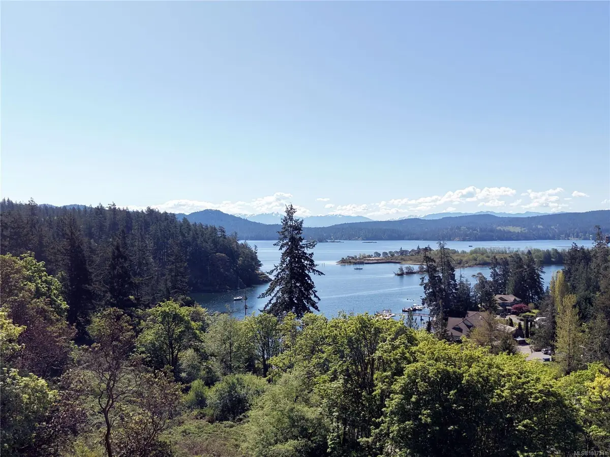 2065 Arleigh Pl, Sooke BC V9Z 0E6