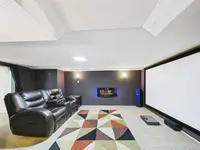 View 32
