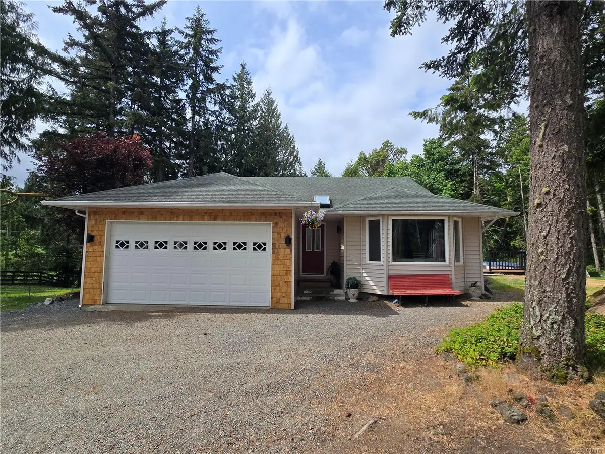 3271 Thain Rd, Cobble Hill BC V8H 0B4