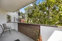 View 10