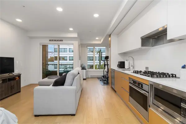 1033 Cook St # 409, Victoria BC V8V 0E1 - 1 bed, 1 bath in Victoria