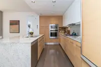 View 16