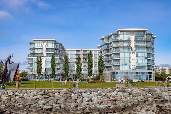 9809 Seaport Pl # 308, Sidney BC V8L 0A5