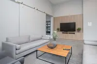 View 24