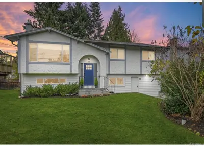 78 Rod & Gun Rd, Courtenay BC V9N 3M9