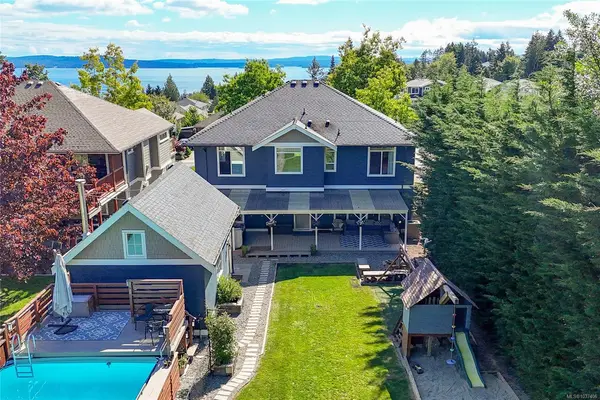 818 Craig Rd, Ladysmith BC V9G 2C4