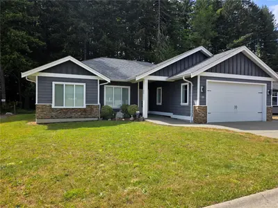 5450 Tomswood Rd # 10, Port Alberni BC V9Y 0B4