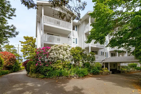 1060 Linden Ave # 401, Victoria BC V8V 4H2
