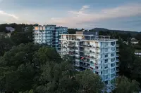 View 77