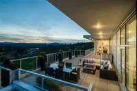 View 8