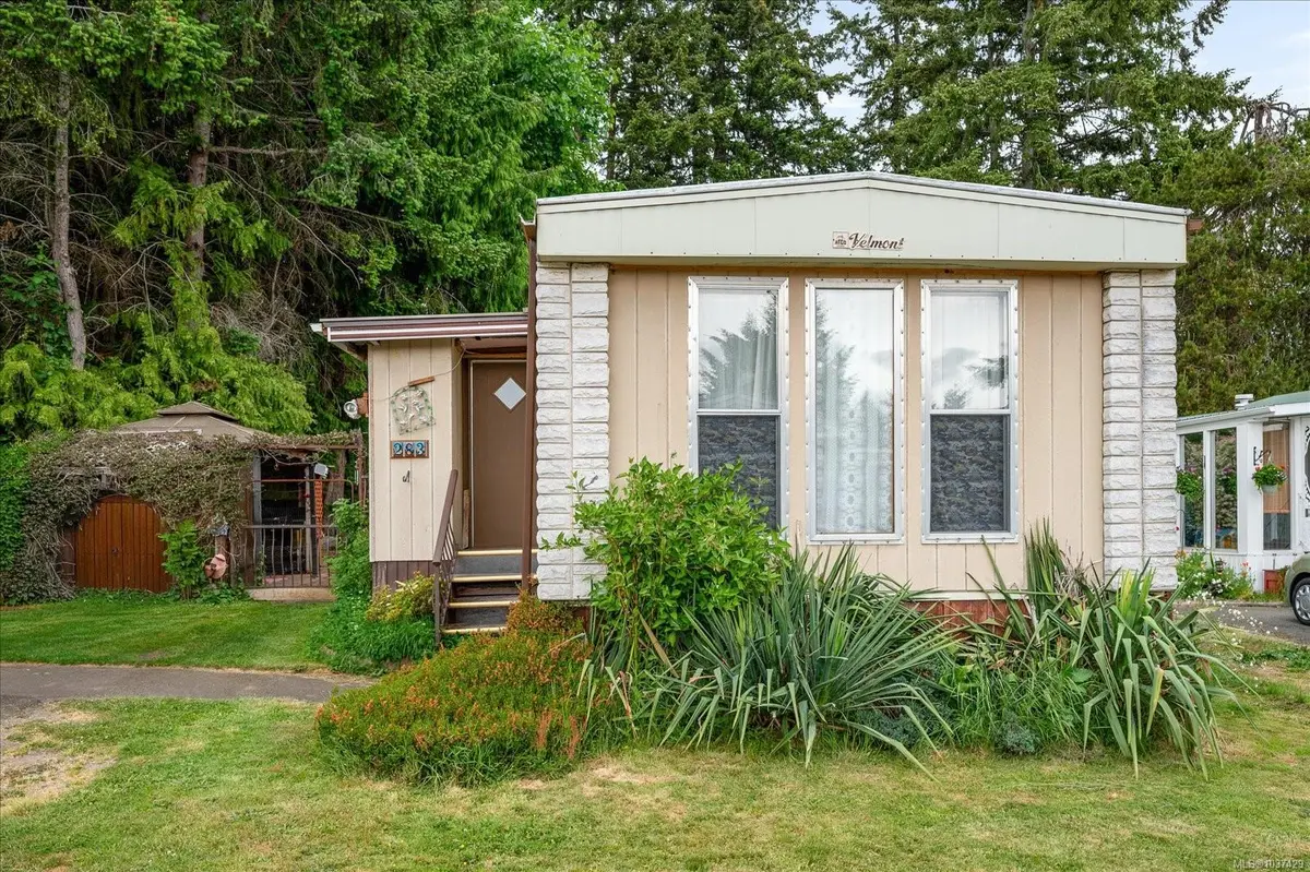 2465 Apollo Dr #283, Nanoose Bay BC V9P 9K2
