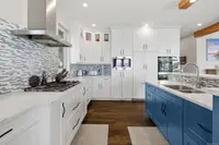 View 30